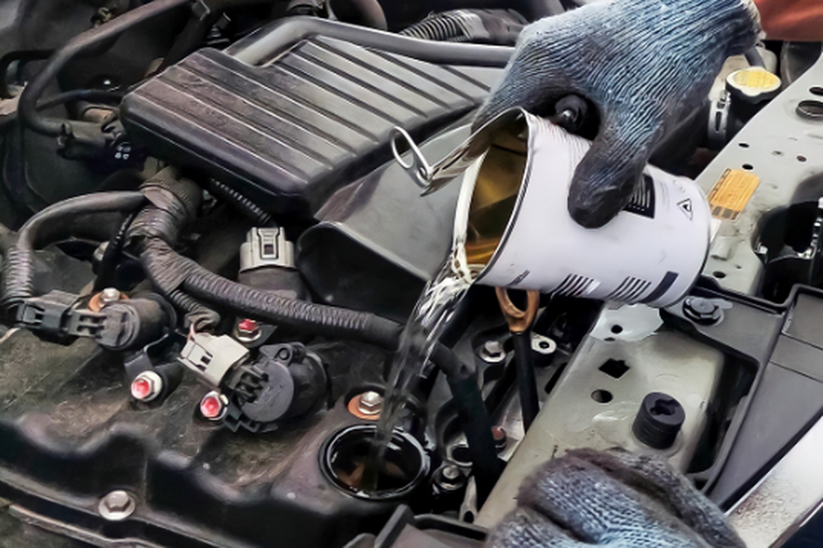 Wajib Tahu! Flushing Oli Transmisi Bikin Mobil Matik Lebih Awet dan Bertenaga