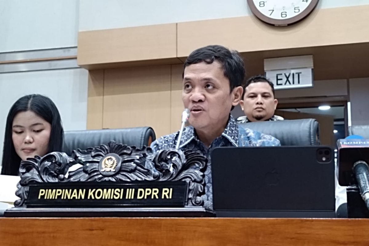 Ketua Komisi III DPR Bantah Isu Pencatutan Nama Koalisi Sipil dalam Pembahasan RKUHAP