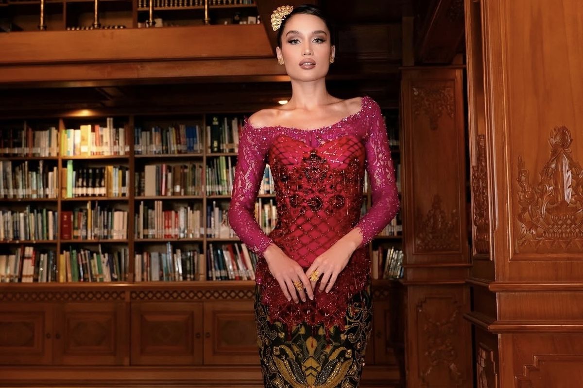 Cinta Laura Bangga Mix and Match Baju Lama, Tunjukkan Gaya Stylish & Ramah Lingkungan
