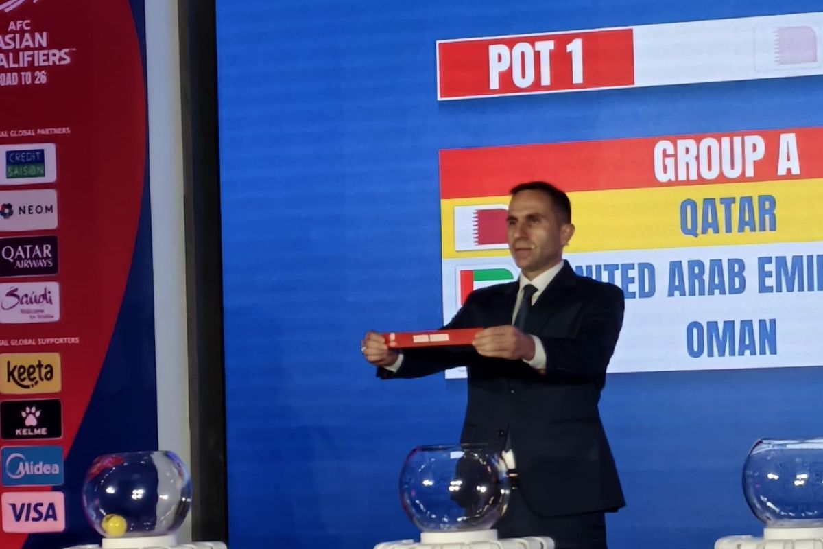 Akankah Pelatih Timur Ini Pimpin Timnas Indonesia?