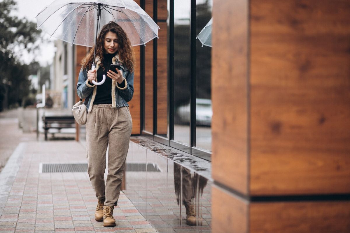 Stylish & Nyaman di Tengah Cuaca Mendung