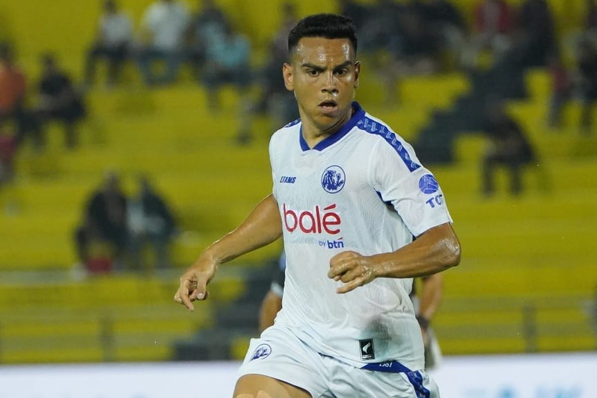 Hasil Semen Padang vs Arema FC 1-2: Gol Spektakuler Duo Brasil Antar Singo Edan Menang