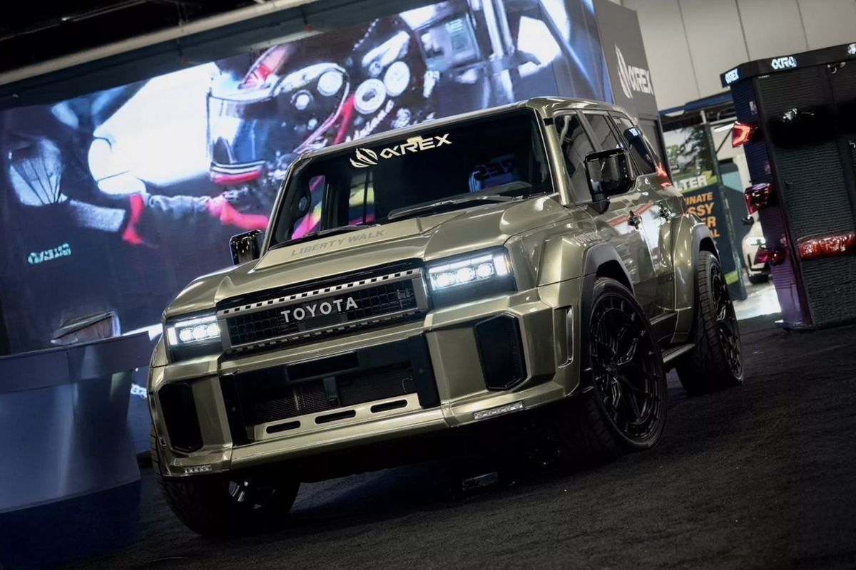 Transformasi Gagah Land Cruiser dengan Bodykit Liberty Walk yang Super Agresif!