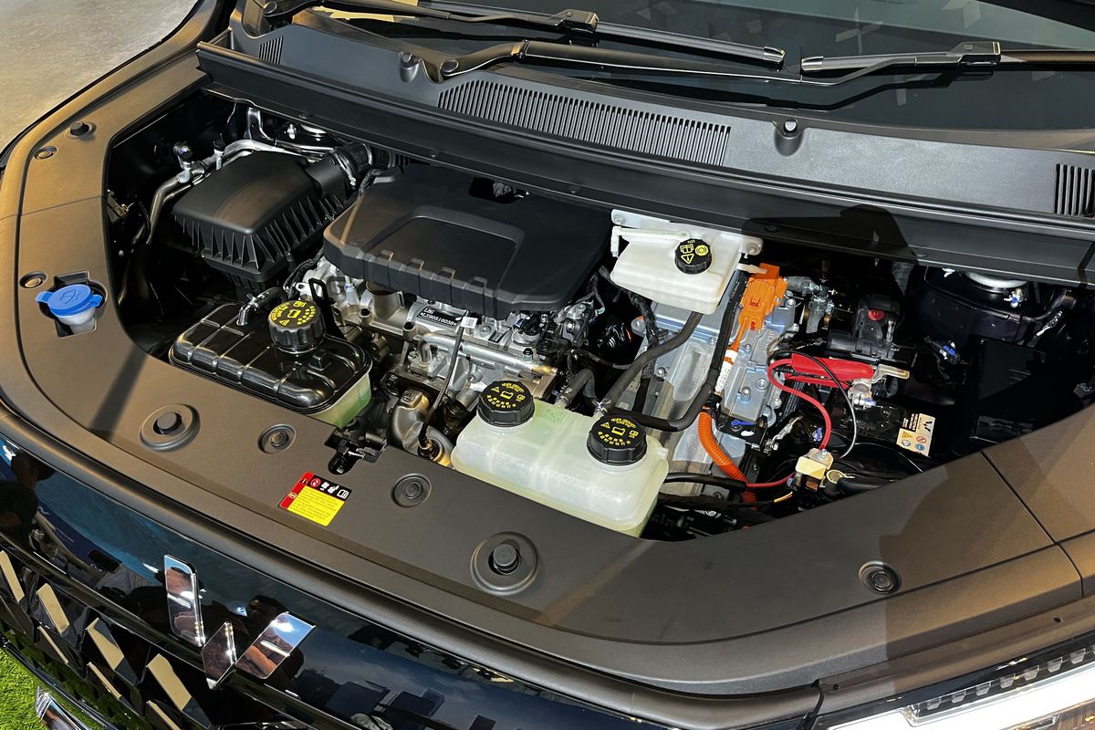 Mengapa Mobil Listrik Tanpa Transmisi Tetap Bisa Melaju Kencang? Ini Rahasianya!