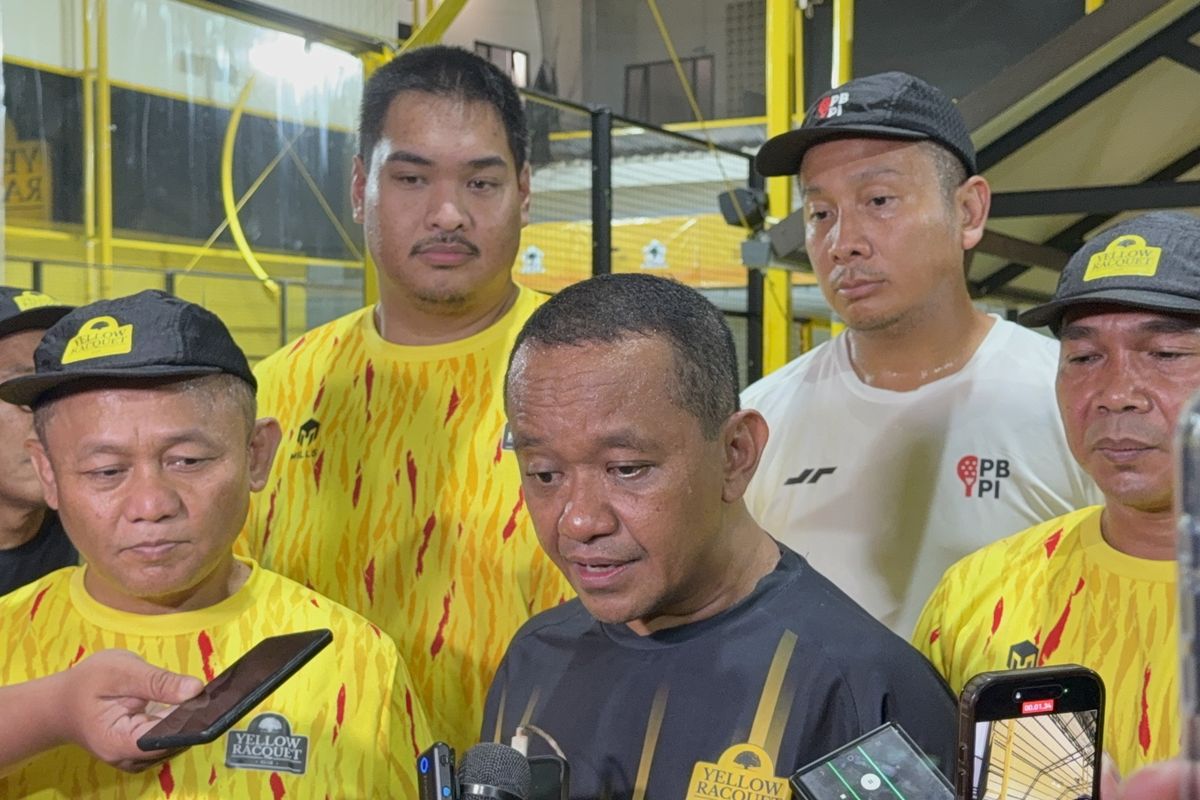 Bahlil Luncurkan Lapangan Padel Terkini, Strategi Golkar Gaet Generasi Muda Milenial