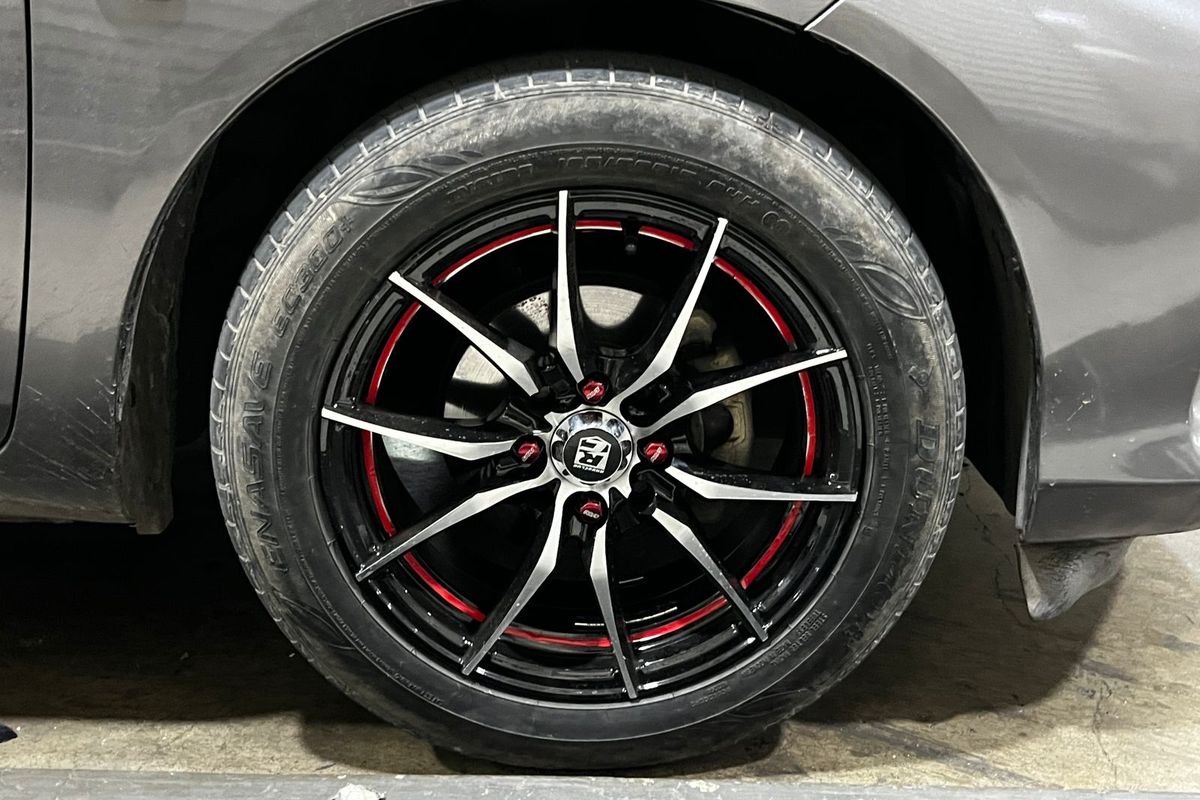 5 Hal Penting yang Harus Ditentukan Sebelum Ganti Pelek Mobil