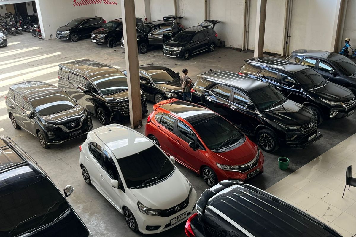 Prediksi Menurunnya Pasar Mobil Bekas di 2025 Akibat Ekonomi Lesu