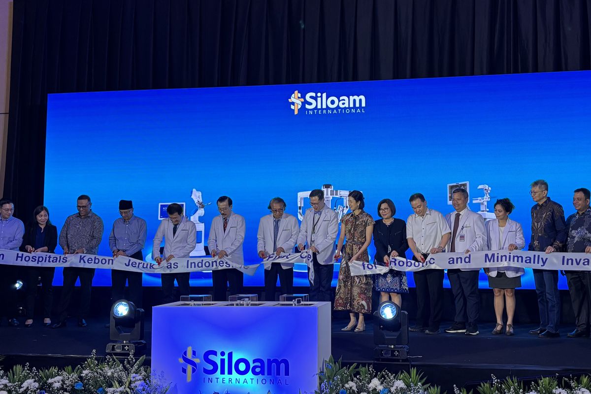 Siloam Hospitals Kebon Jeruk Luncurkan Pusat Bedah Robotik Pertama di Indonesia, Inovasi Revolusioner!